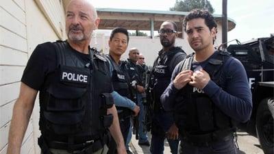 Gang Related 1x8