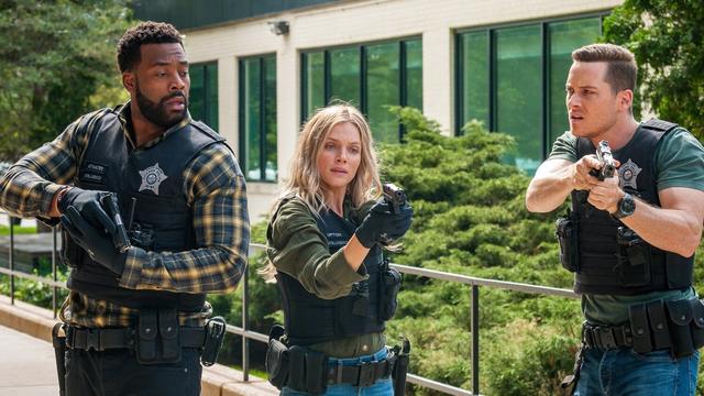 Policías de Chicago 7x4