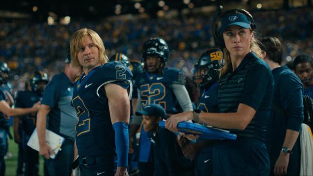 Chad Powers: Mariscal de campo 1x3